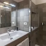 Mdr Numbersix Διαμέρισμα *