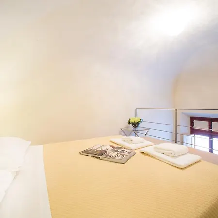 Mdr Numbersix Apartment *